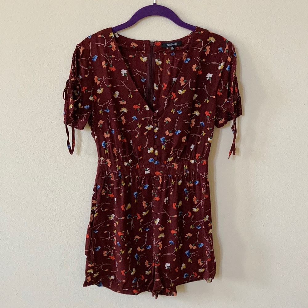 Madewell Floral Print Burgundy Romper Size 00